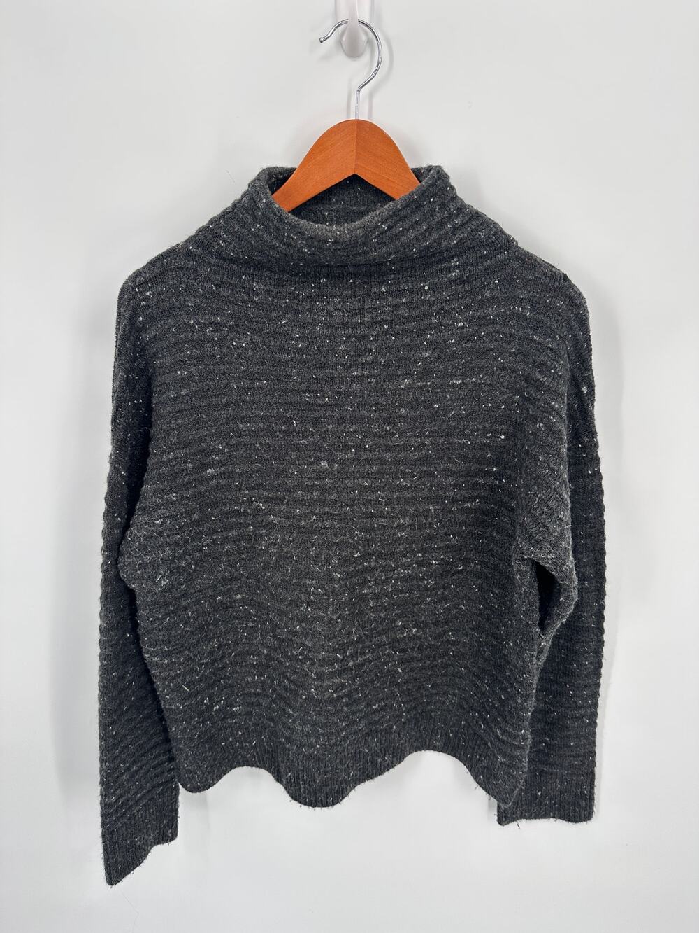 MADEWELL Wool Blend Donegal Coziest Yarn Knit Sweater in Charcoal Grey // M
